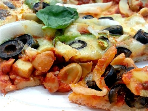 Try S&R’s Vegetarian Pizza – It’s Pretty Good!