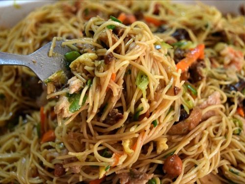 Looking for Lucky Noodles for Chinese New Year? Check out Wok with Mom